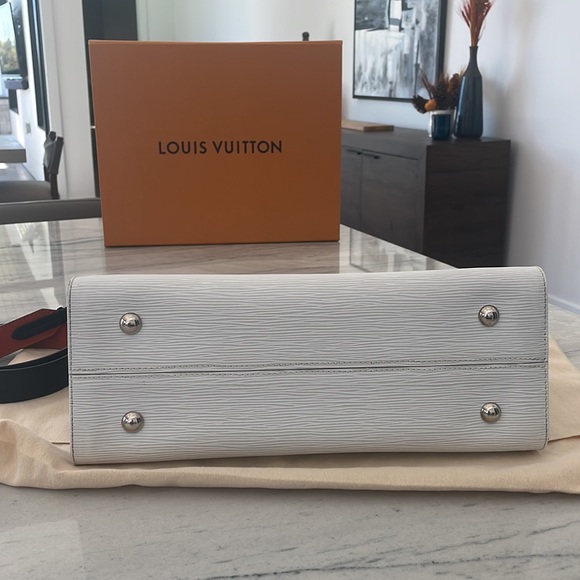 Louis Vuitton Tuileries- white Epi leather with black / brown  GORGEOUS BAG! - Picture 2 of 12